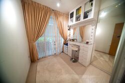 Prive (D19), Condominium #560690891